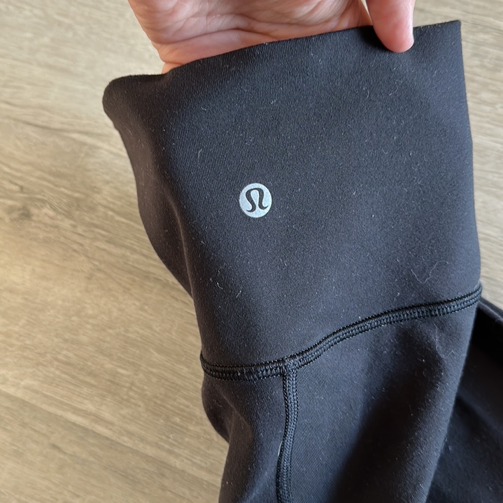 LULULEMON WUNDER UNDER HI-RISE 7/8 TIGHT FULL ON LUON 25" WOMENS 6 - Picture 2 of 6
